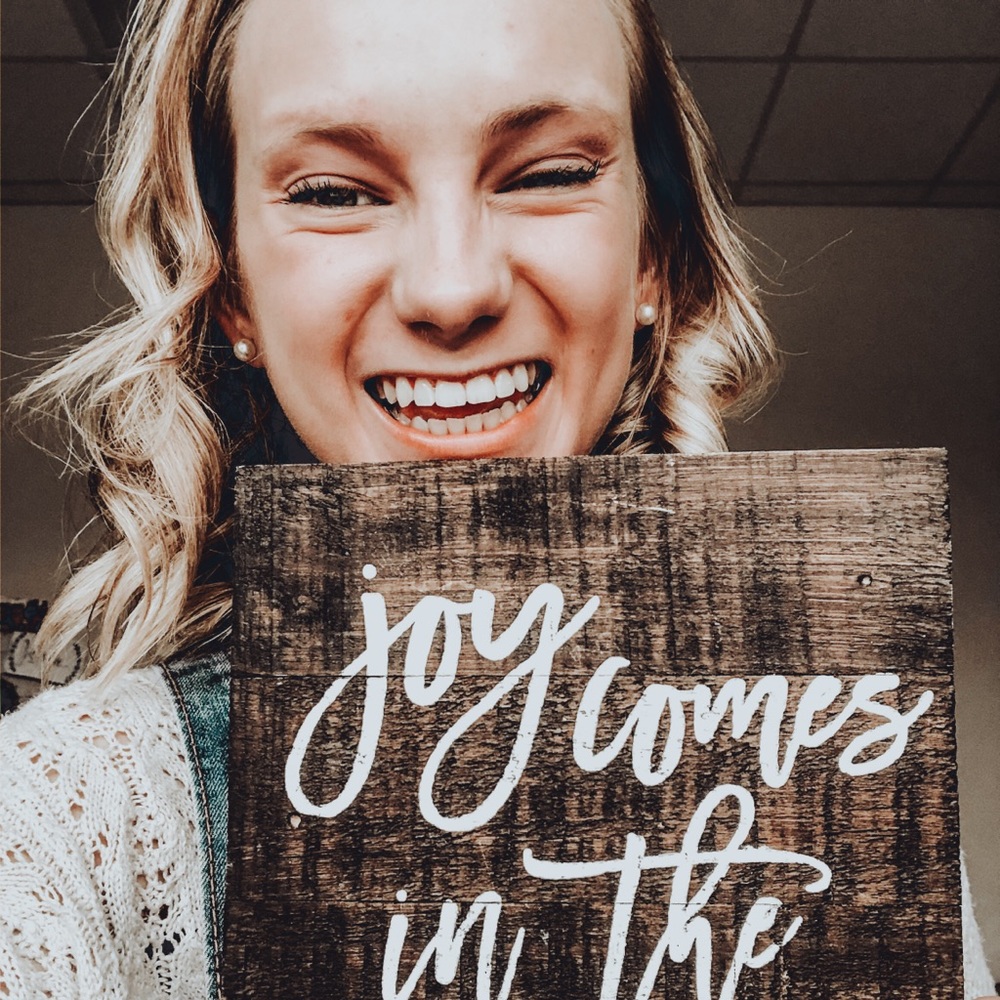 Meet your Posher, Jenny